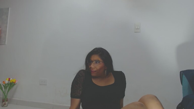 LunaDumont's Streamate show and profile