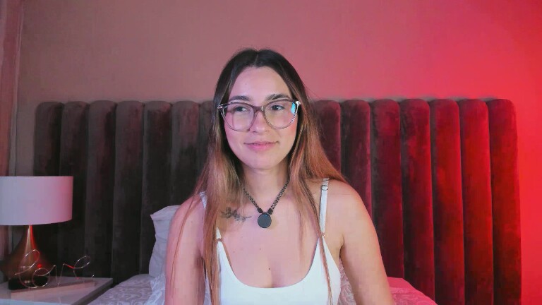 AuraRosse's Streamate show and profile