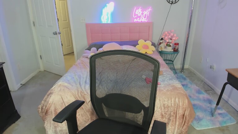 CourtneyLynn's Streamate show and profile