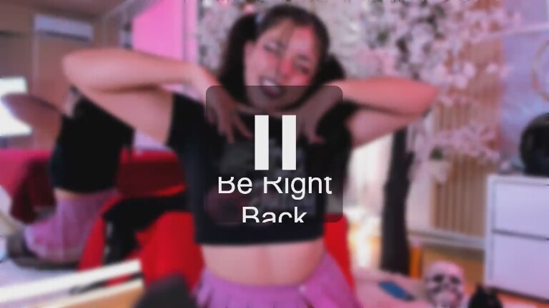 IvannaBellini019's Streamate show and profile