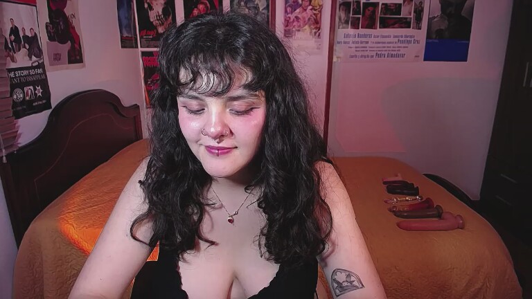 SofiaCoolle's Streamate show and profile