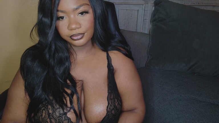 AlexisBanks143's Streamate show and profile