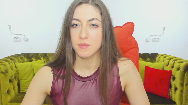 EmilyBilington's Streamate show and profile