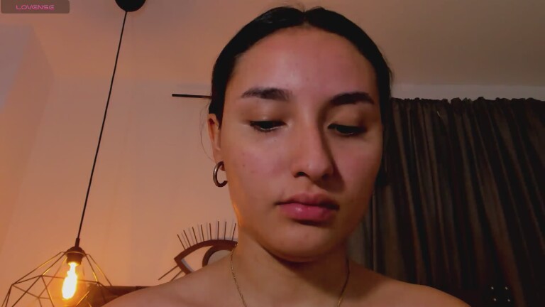 SofiaLoren111's Streamate show and profile