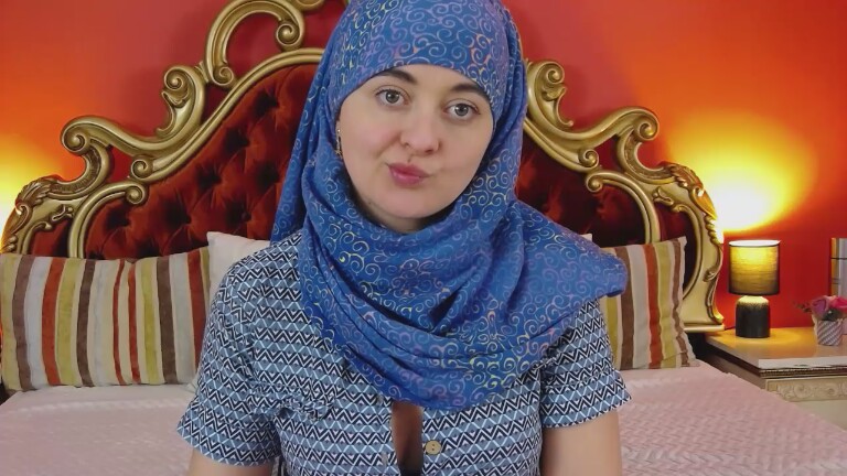 ANNALYAx's Streamate show and profile