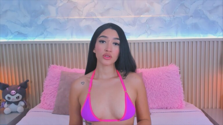 HemmaThompsonn's Streamate show and profile