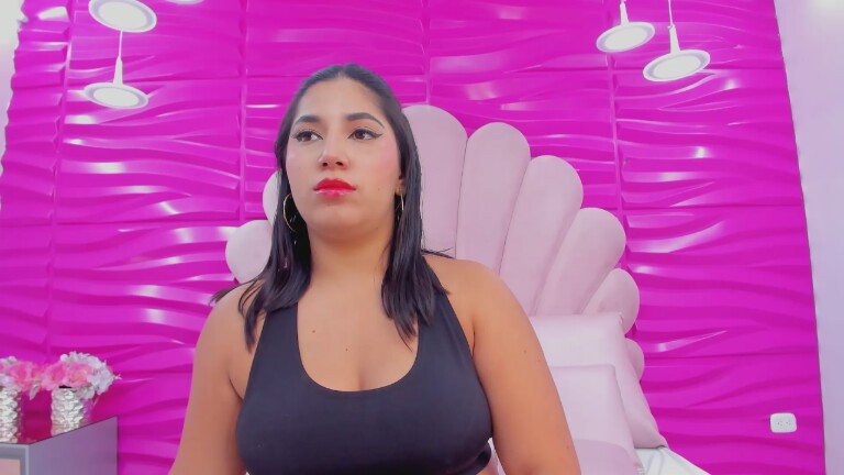 SophieLanne's Streamate show and profile