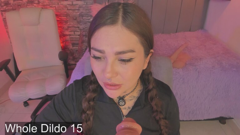 mei_millers's Streamate show and profile