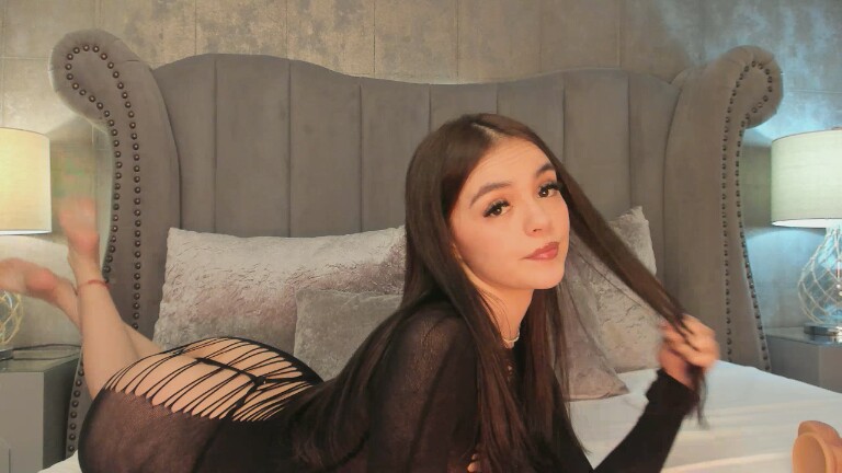 EmmaWeest's Streamate show and profile