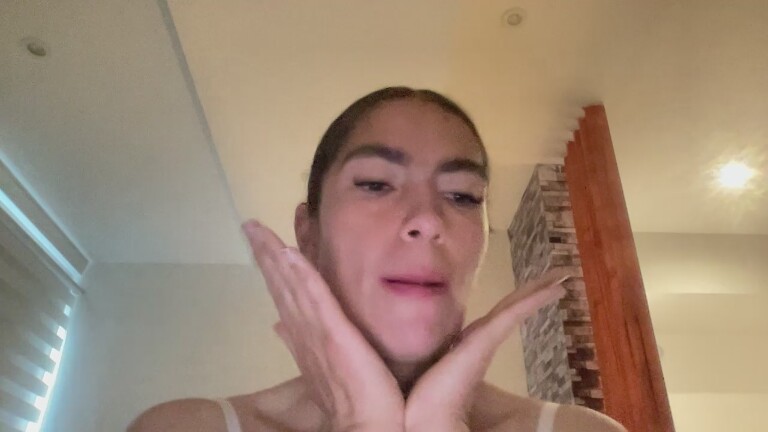 Bellasmmith's Streamate show and profile